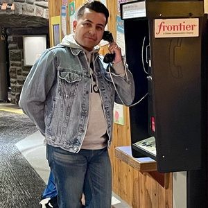 Meet your Posher, Hernan